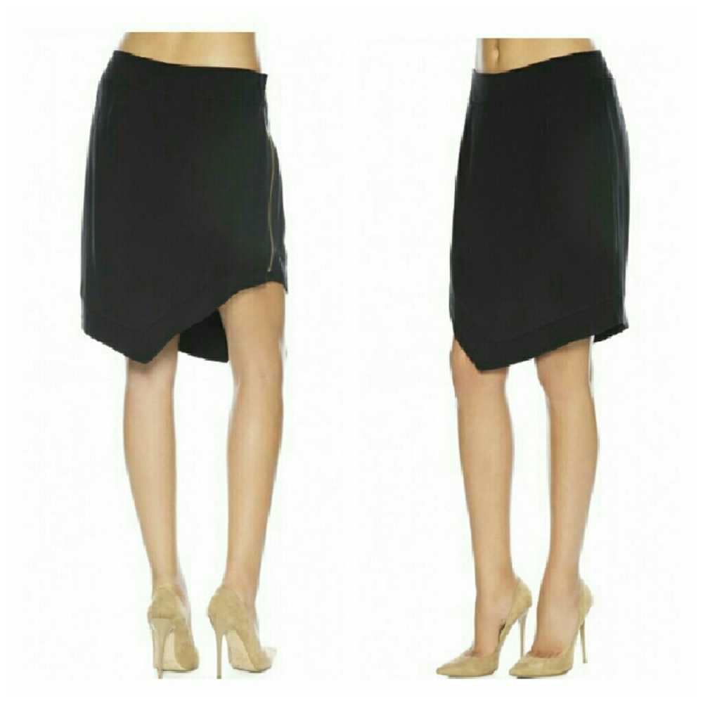 - Peace Love World Side Zip Black Skirt Size S & M
